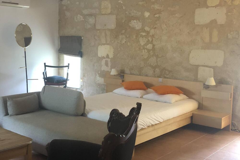 Photo of Bedroom in Genissac