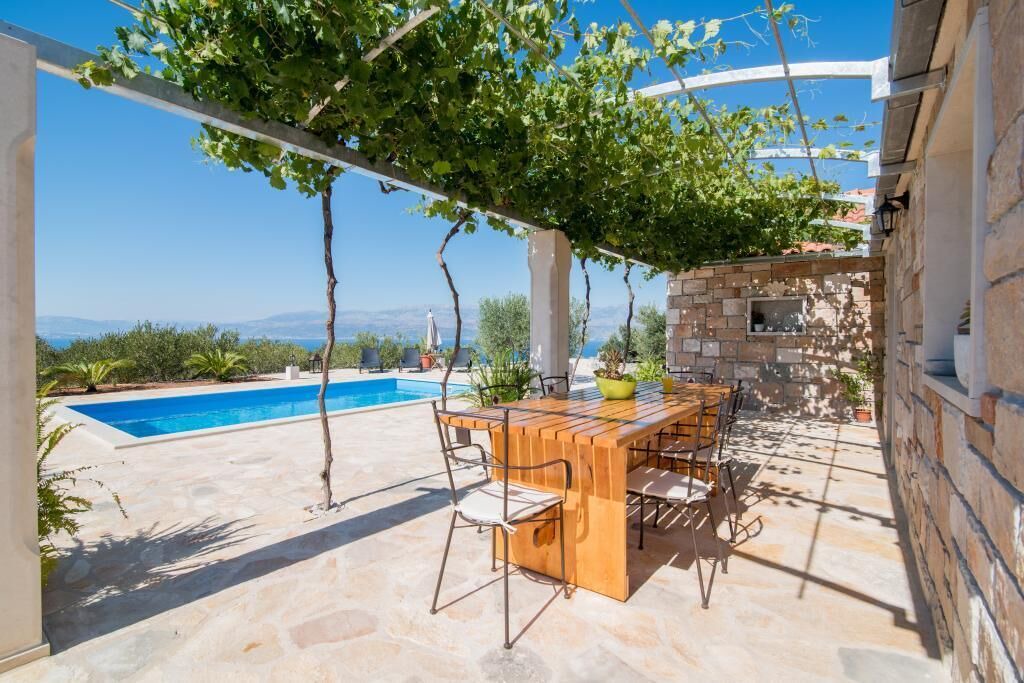 Photo of Outdoor in Supetar