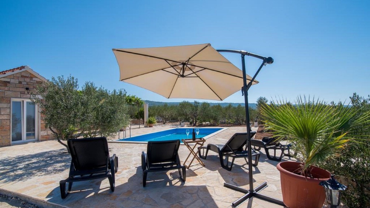 Photo of Outdoor in Supetar