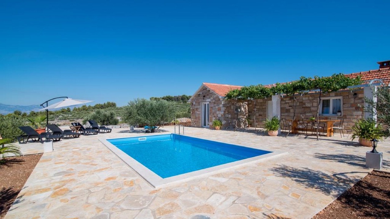 Photo of Outdoor in Supetar
