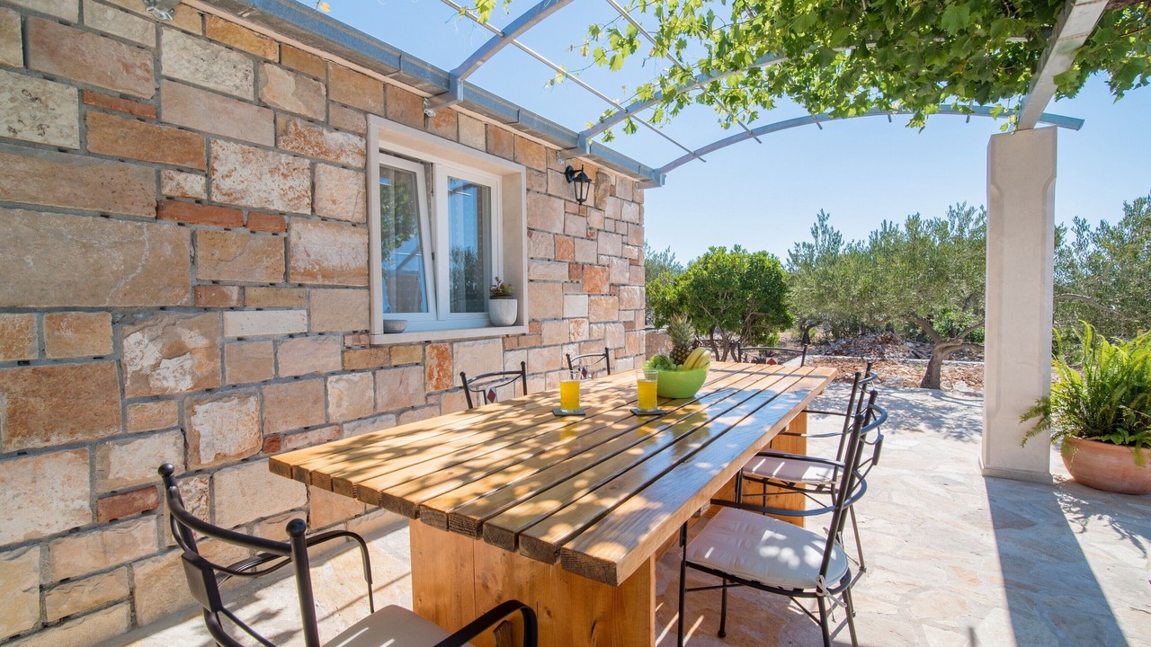 Photo of Patio Balcony in Supetar