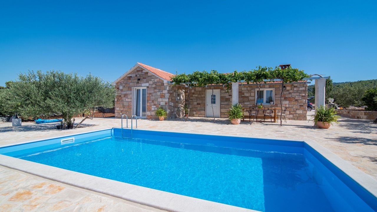 Photo of Outdoor in Supetar