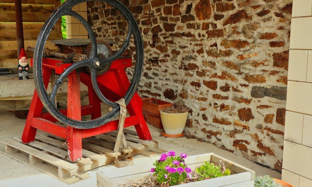 Photo of Others in Guiclan