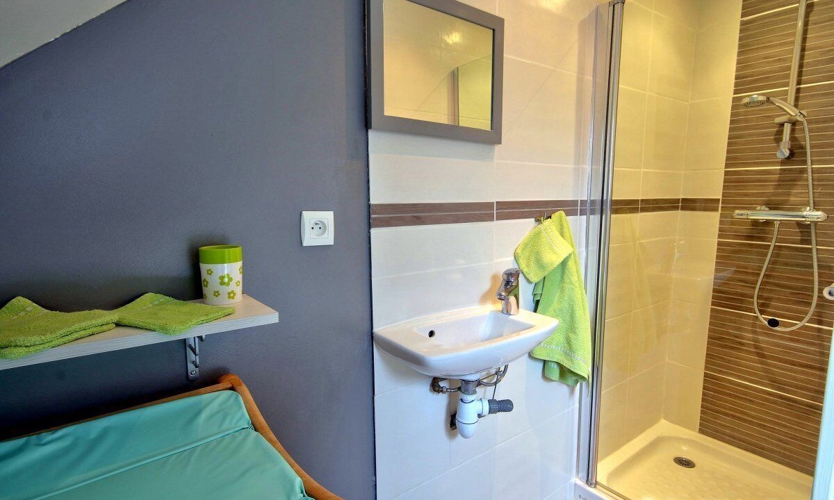 Photo of Others in Guiclan