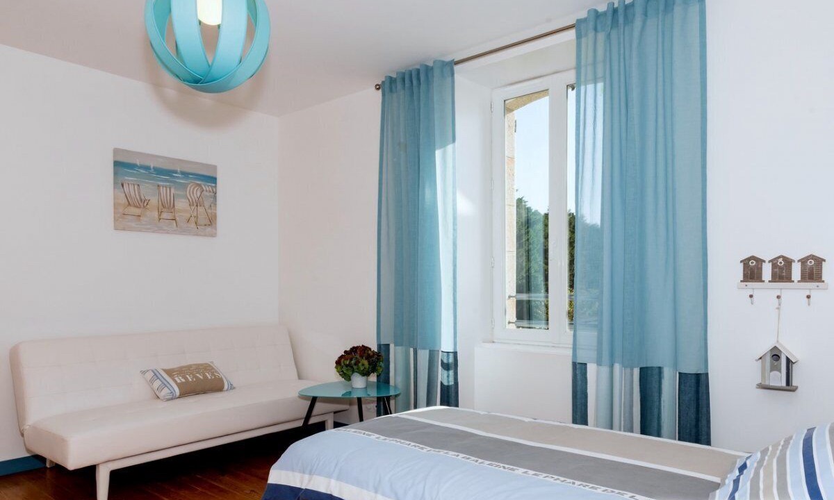 Photo of Others in Argol