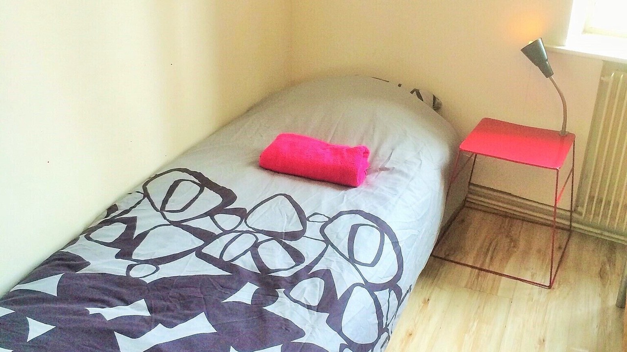 Photo of Bedroom in Henin-Beaumont