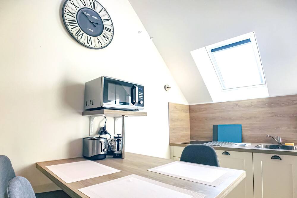 Photo of Kitchen in Miroir - Batignolles