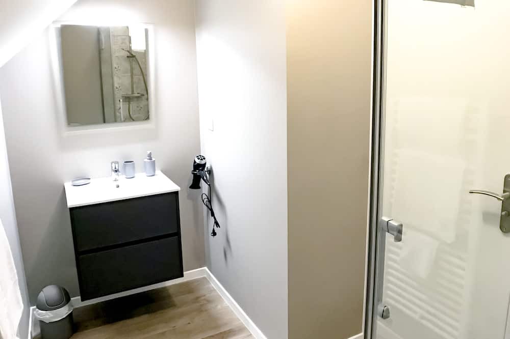 Photo of Bathroom in Miroir - Batignolles