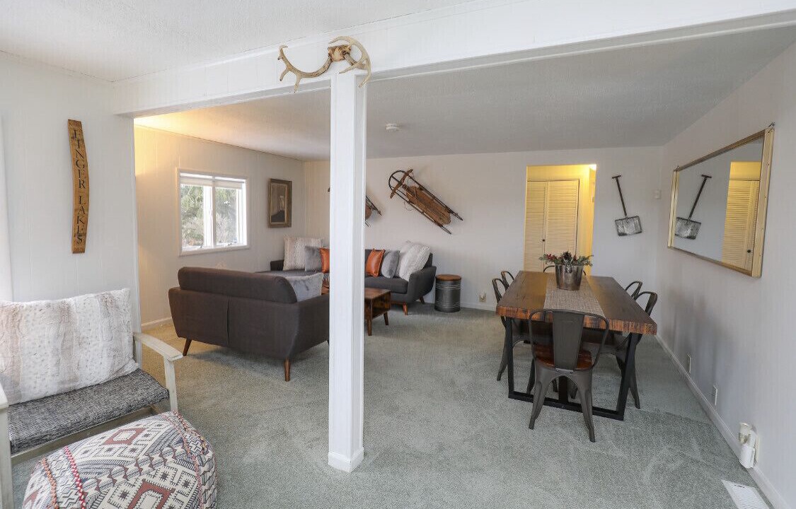 Photo of Livingroom in Canandaigua