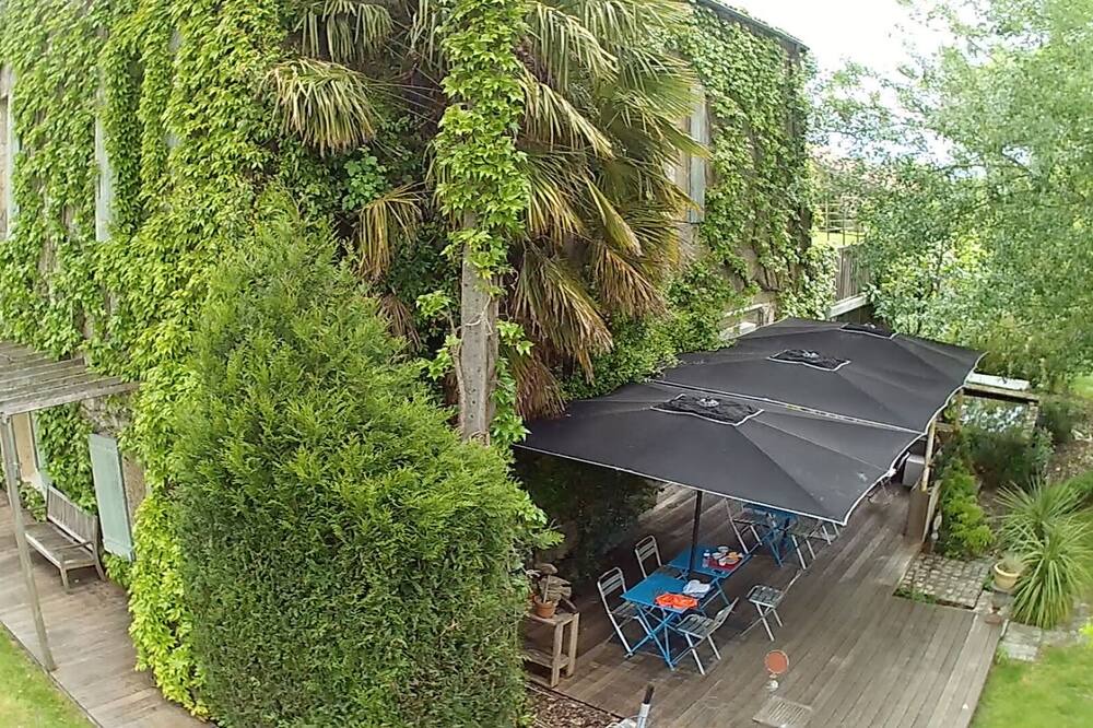 Photo of Outdoor in Genissac