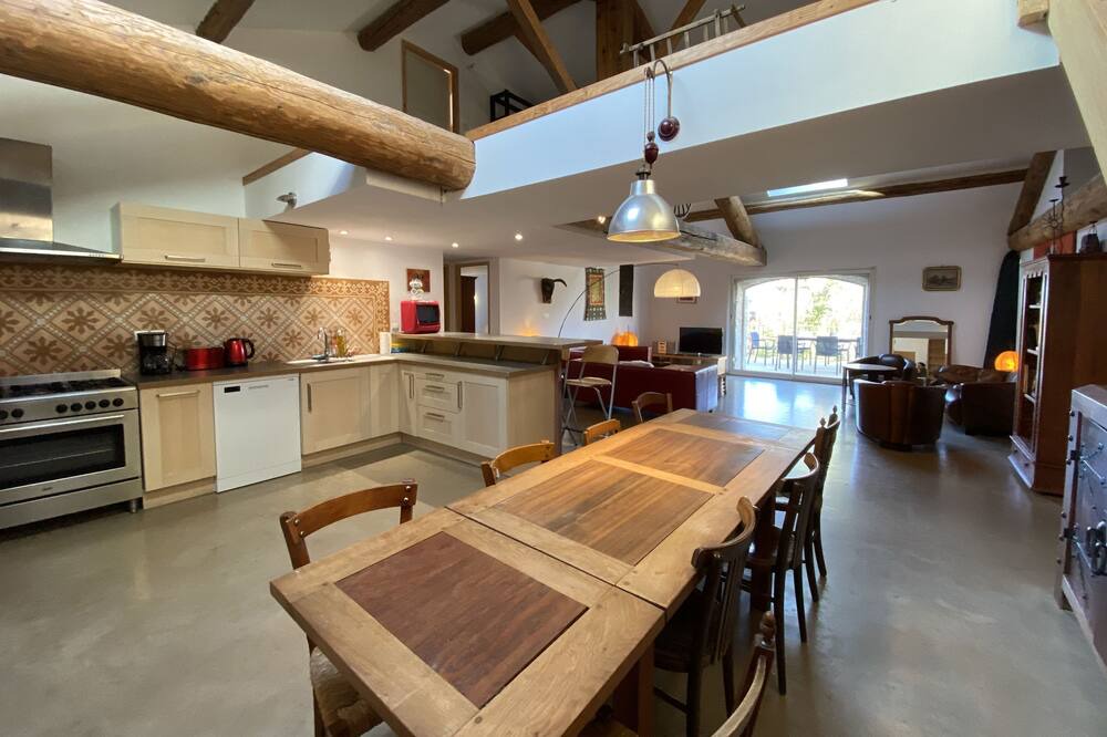 Photo of Kitchen in Nissan-lez-Enserune