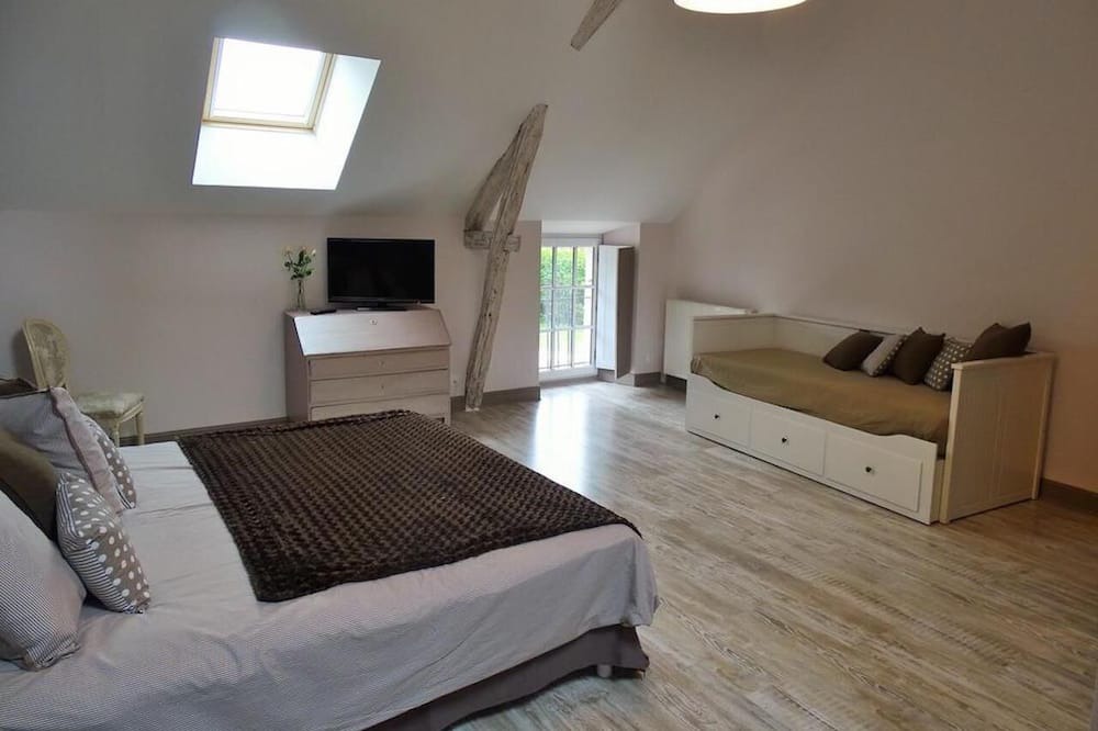 Photo of Others in Saint-Maur