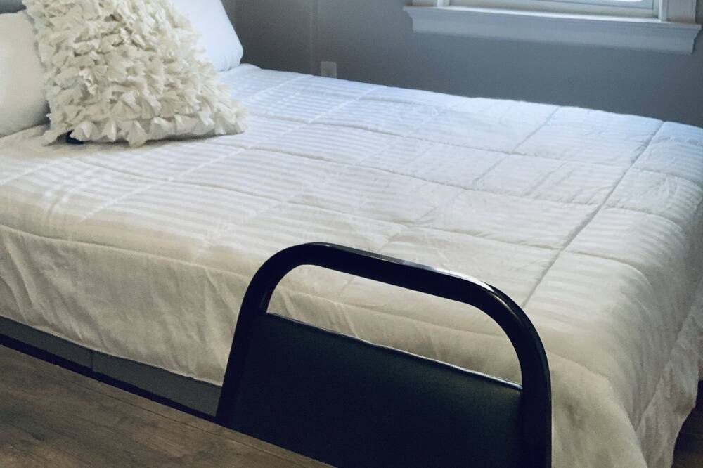 Photo of Bedroom in Washington Park