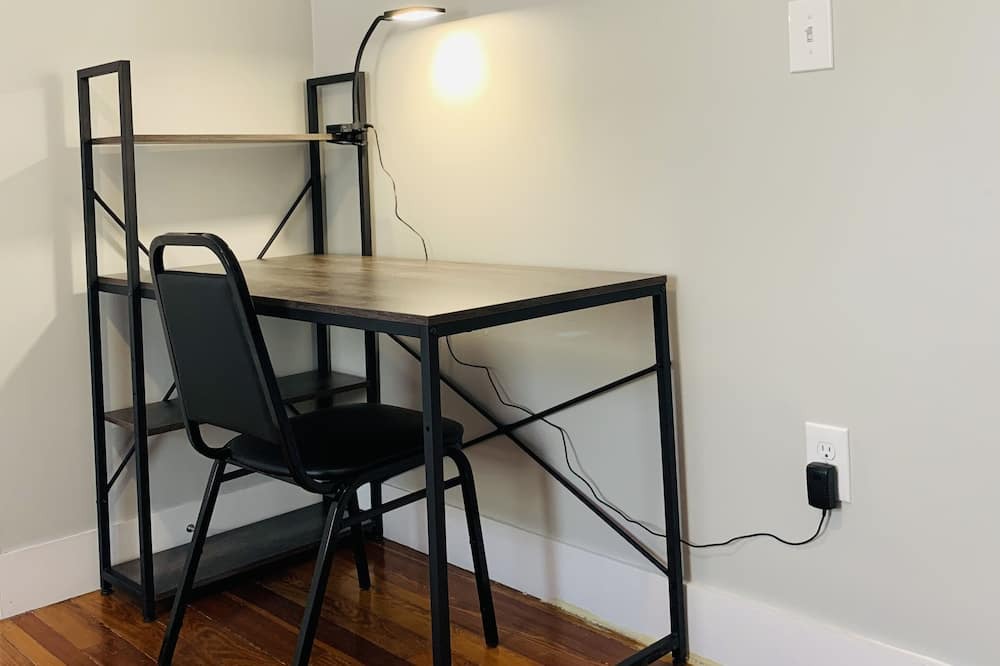 Photo of Bedroom in Washington Park