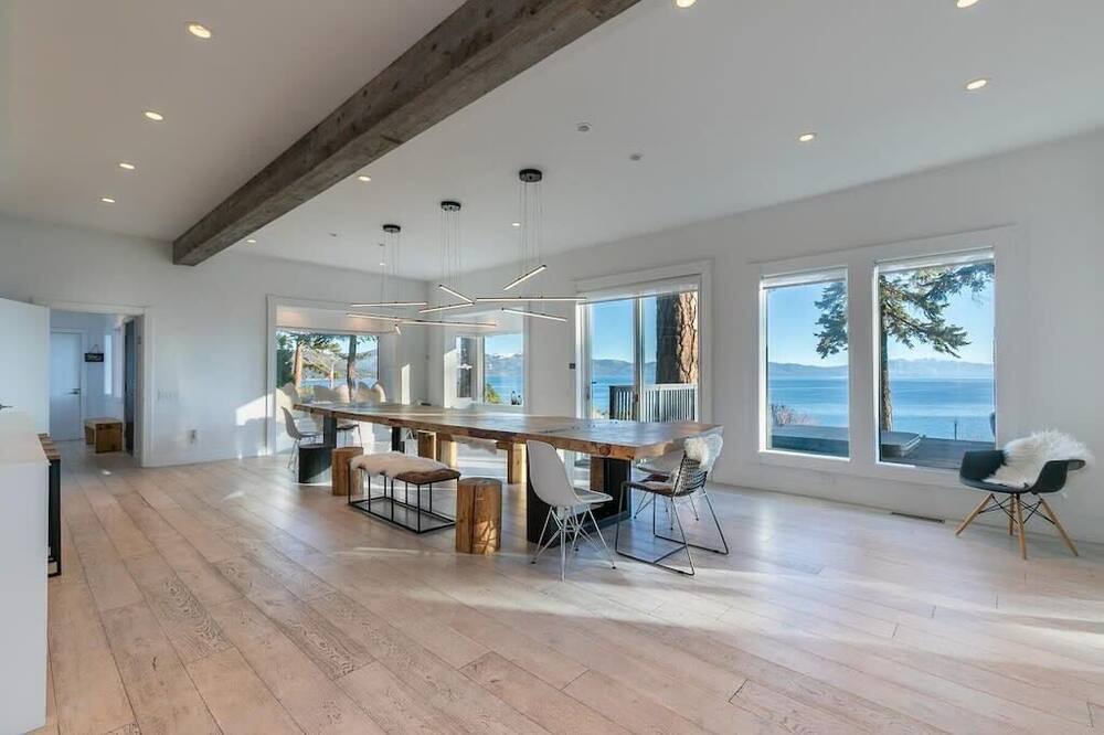 Photo of Others in Tahoe Vista