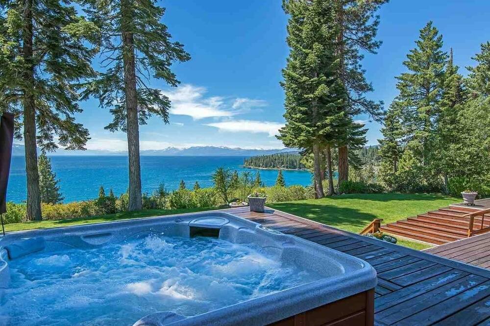 Photo of Others in Tahoe Vista