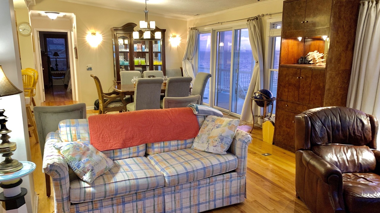 Photo of Livingroom in Beachwalk