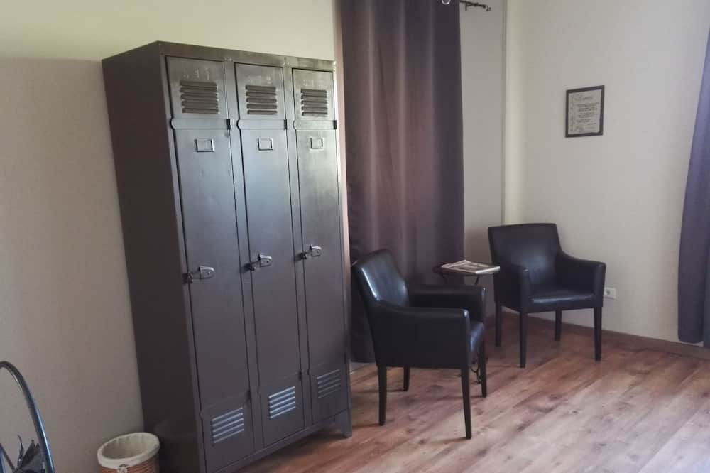 Photo of Others in Saint-Martin-du-Puy