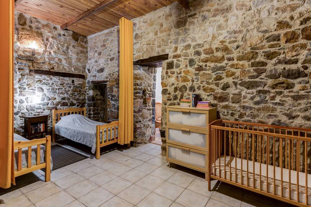 Photo of Bedroom in Bize-Minervois