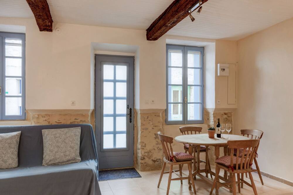 Photo of Livingroom in Bize-Minervois