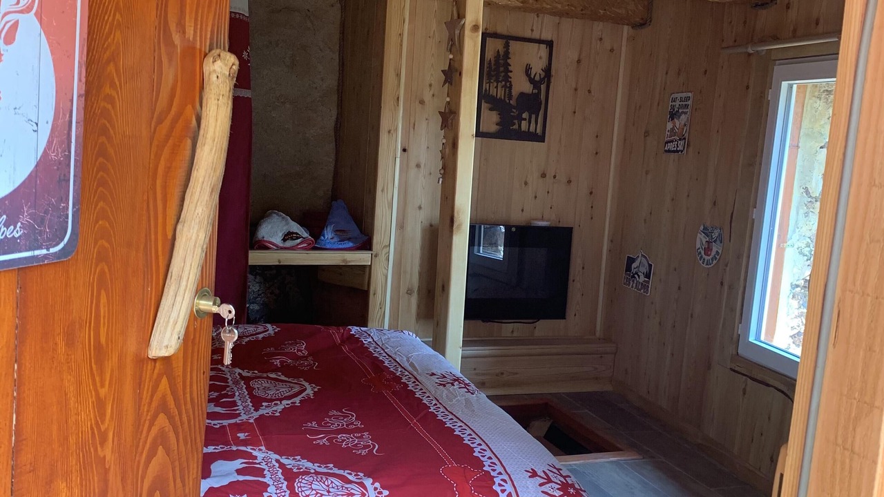 Photo of Others in Belvedere