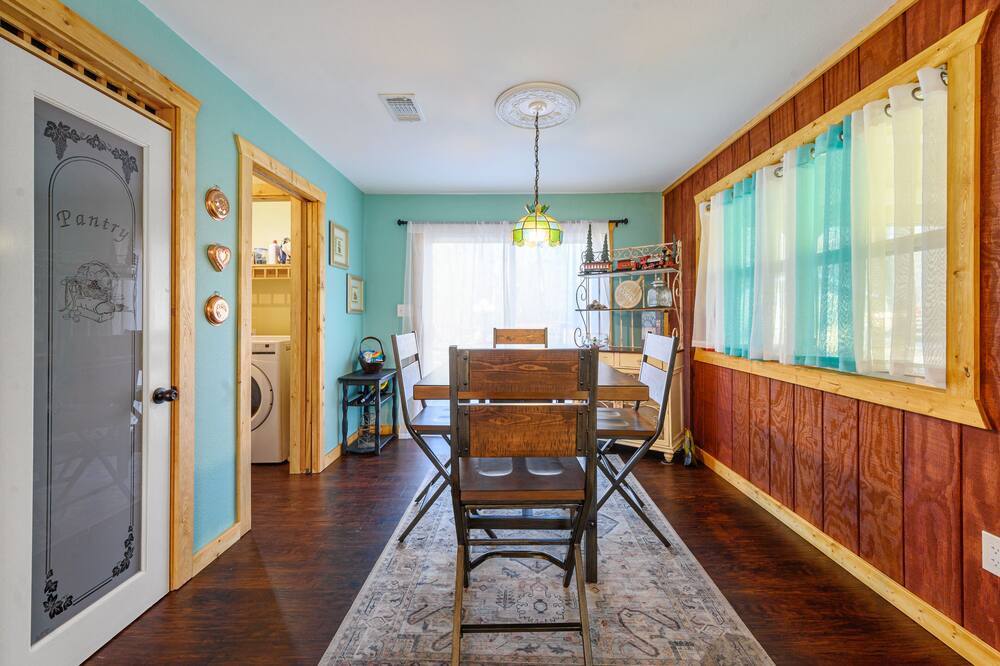 Photo of Livingroom in Broken Bow