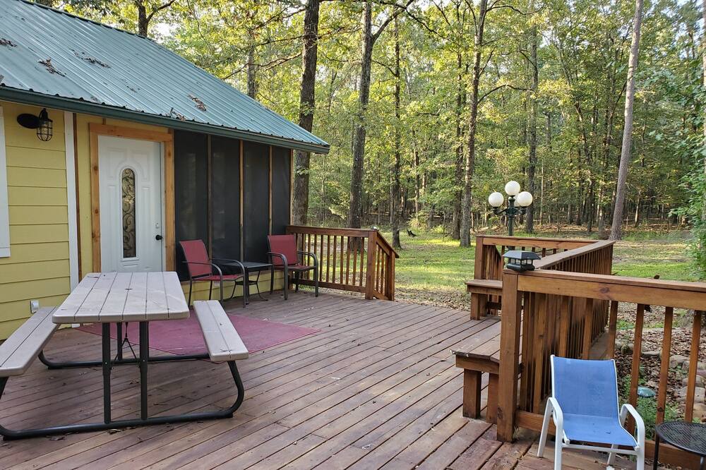 Photo of Others in Broken Bow