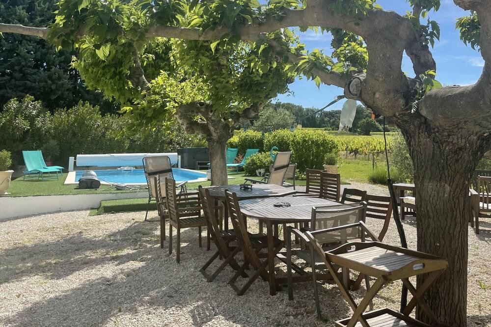 Photo of Outdoor in Roquemaure