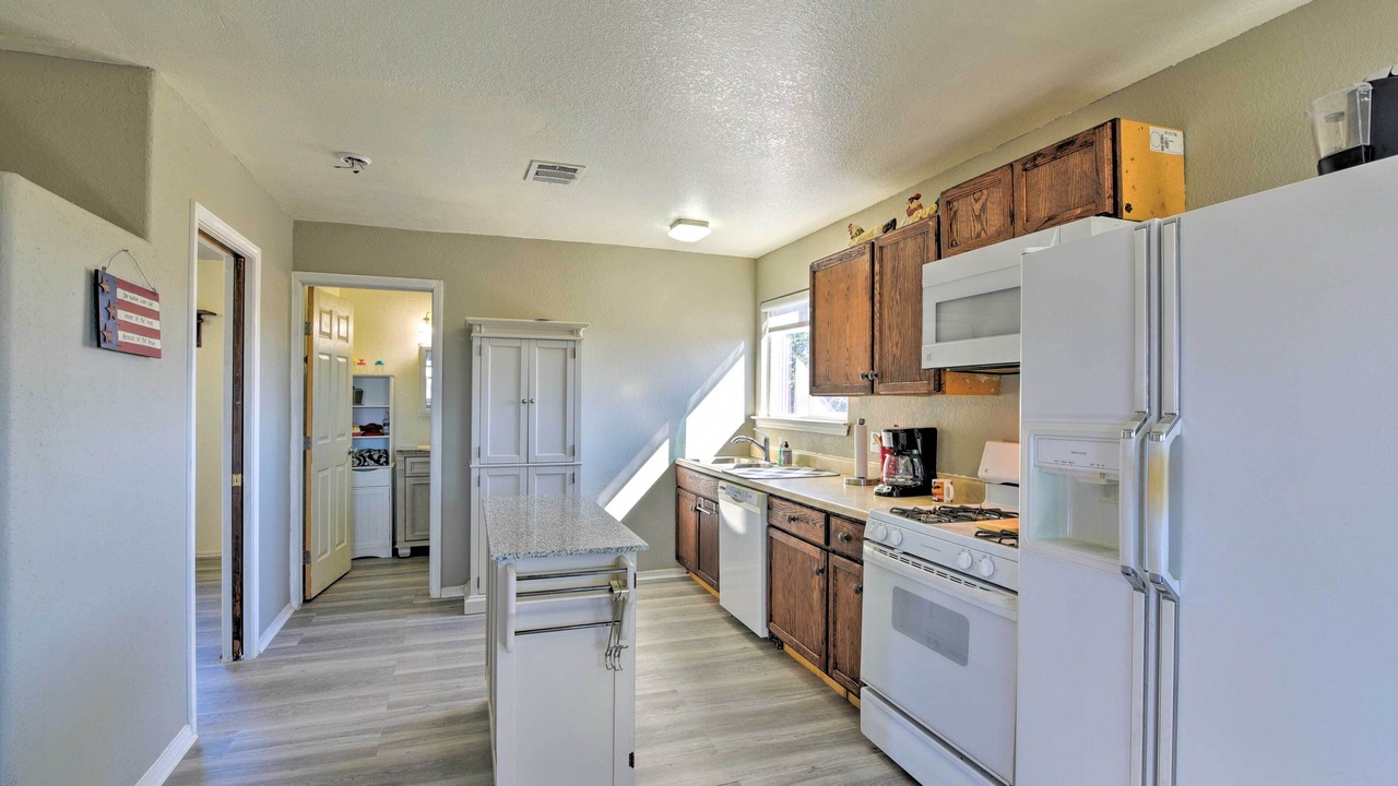 Photo of Kitchen in Iowa Colony