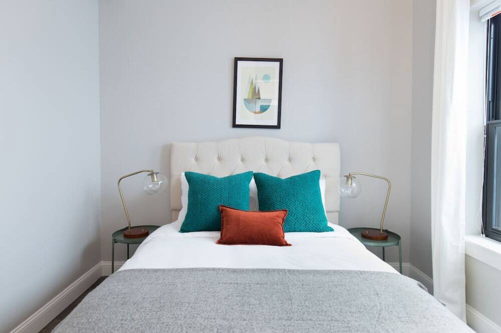 Photo of Others in Downtown Boston