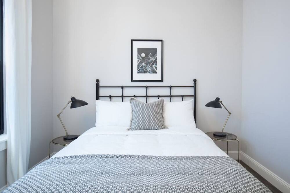 Photo of Others in Downtown Boston