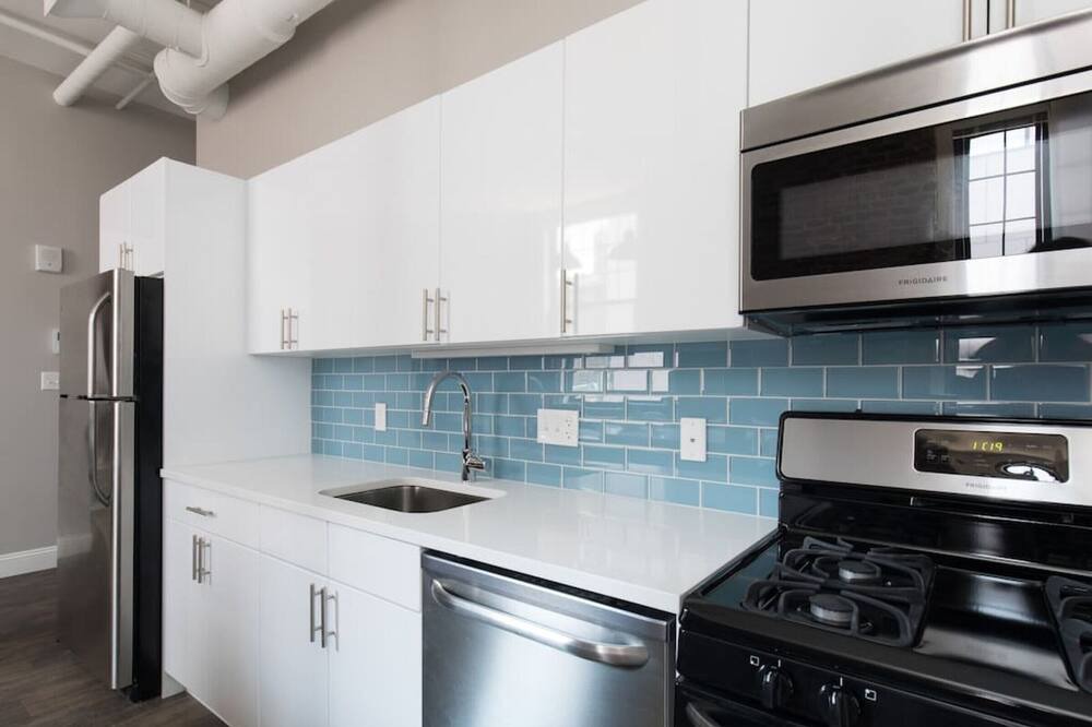 Photo of Others in Downtown Boston