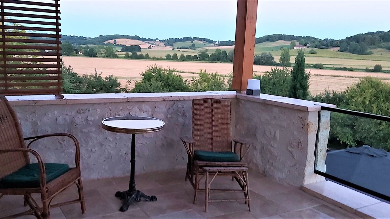 Photo of Outdoor in Monjoi