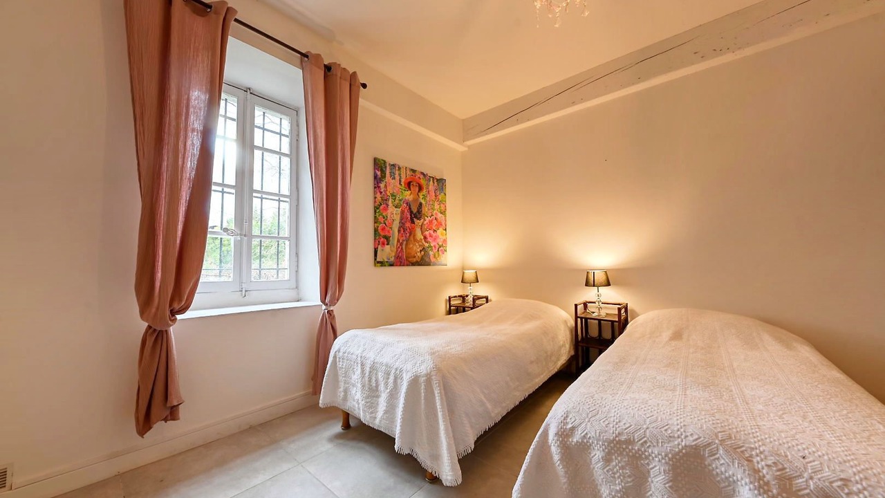 Photo of Bedroom in Mazerolles-du-Razes