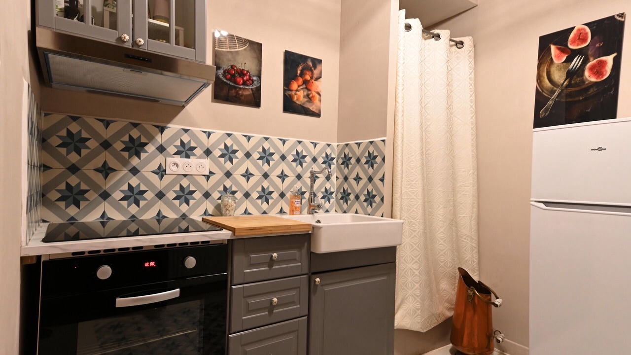 Photo of Kitchen in Mazerolles-du-Razes