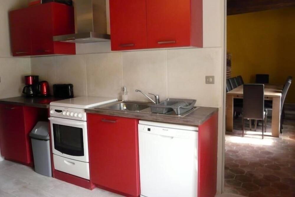 Photo of Kitchen in Rouvray-Saint-Florentin