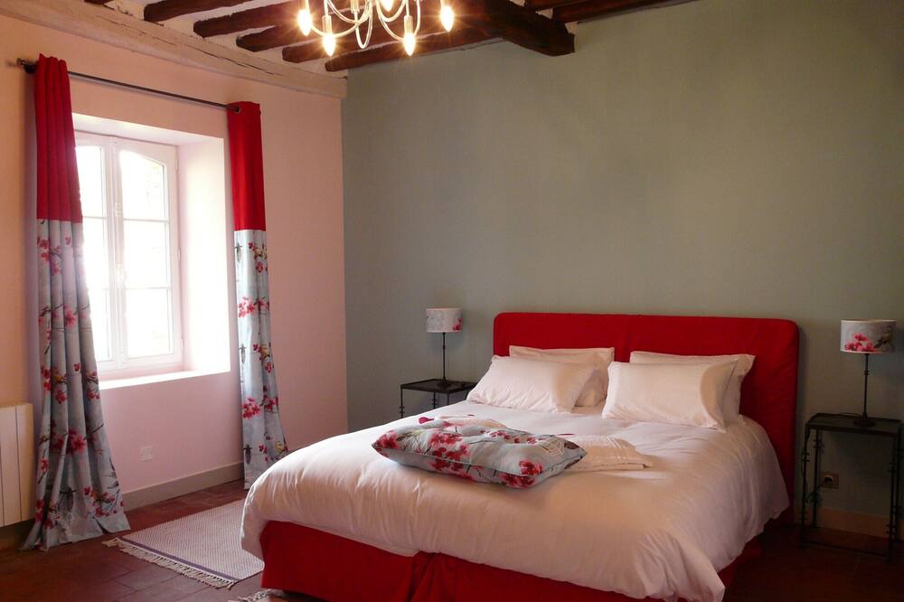 Photo of Bedroom in Rouvray-Saint-Florentin