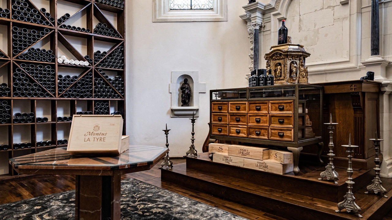 Photo of Others in Carquefou