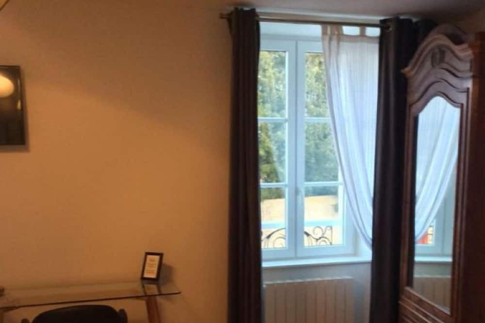 Photo of Others in Falaise