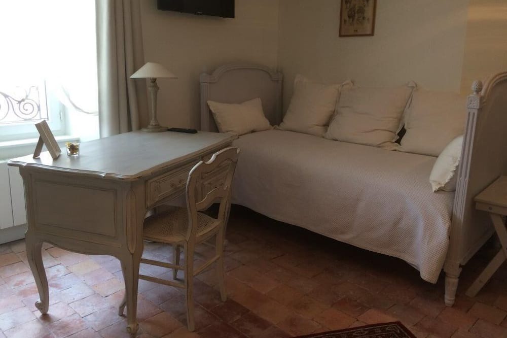 Photo of Others in Falaise