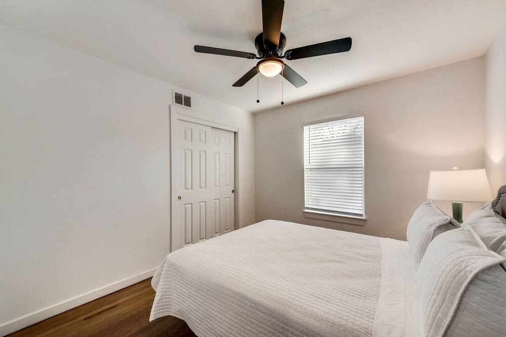 Photo of Bedroom in Dallas