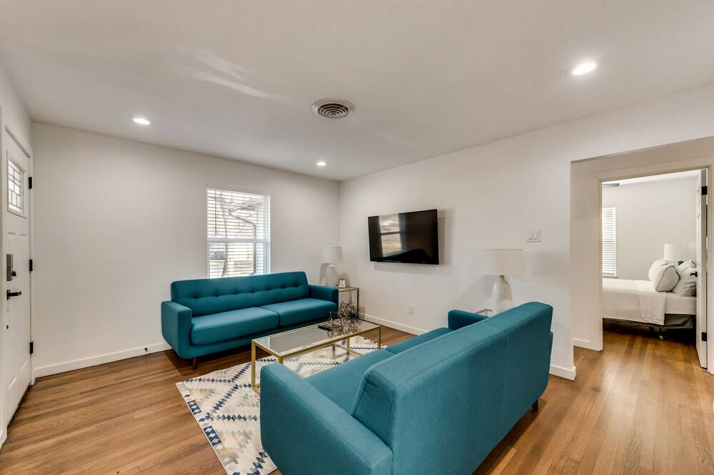 Photo of Livingroom in Dallas