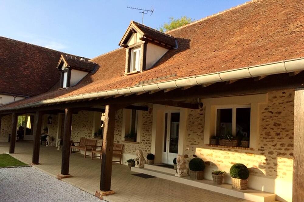 Photo of Outdoor in La Houssaye-en-Brie