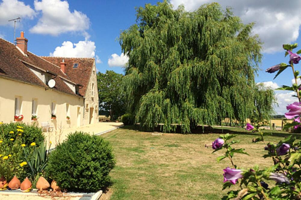 Photo of Outdoor in La Houssaye-en-Brie