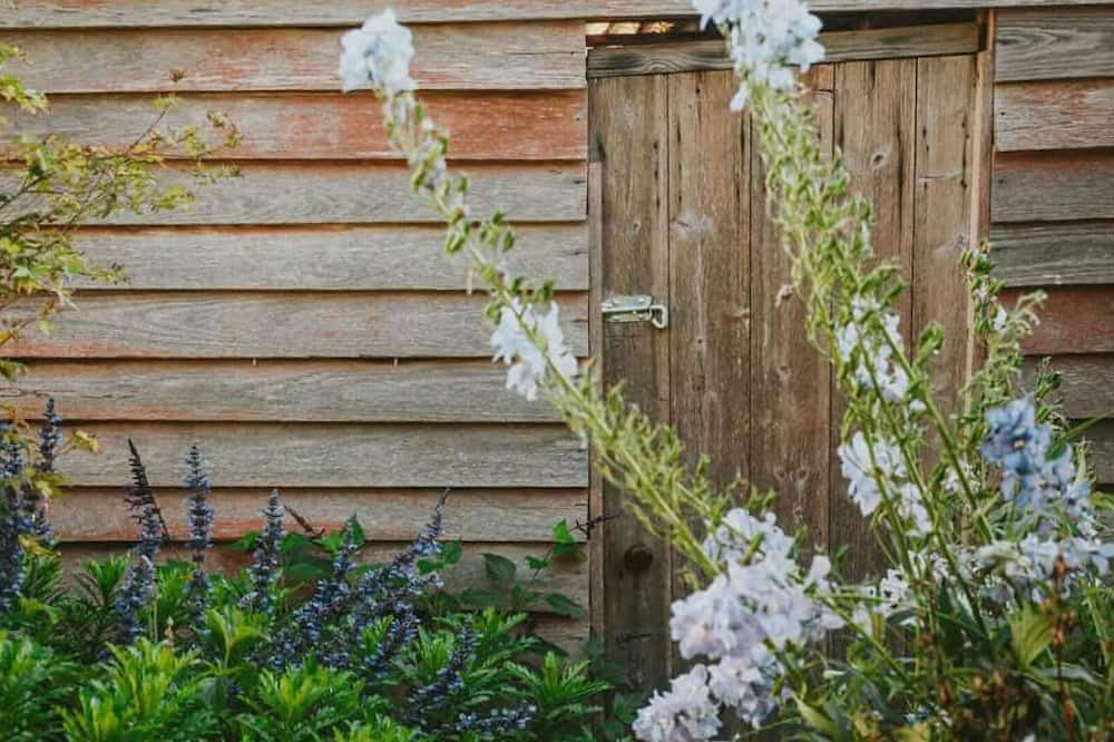 Photo of Others in Lyonville