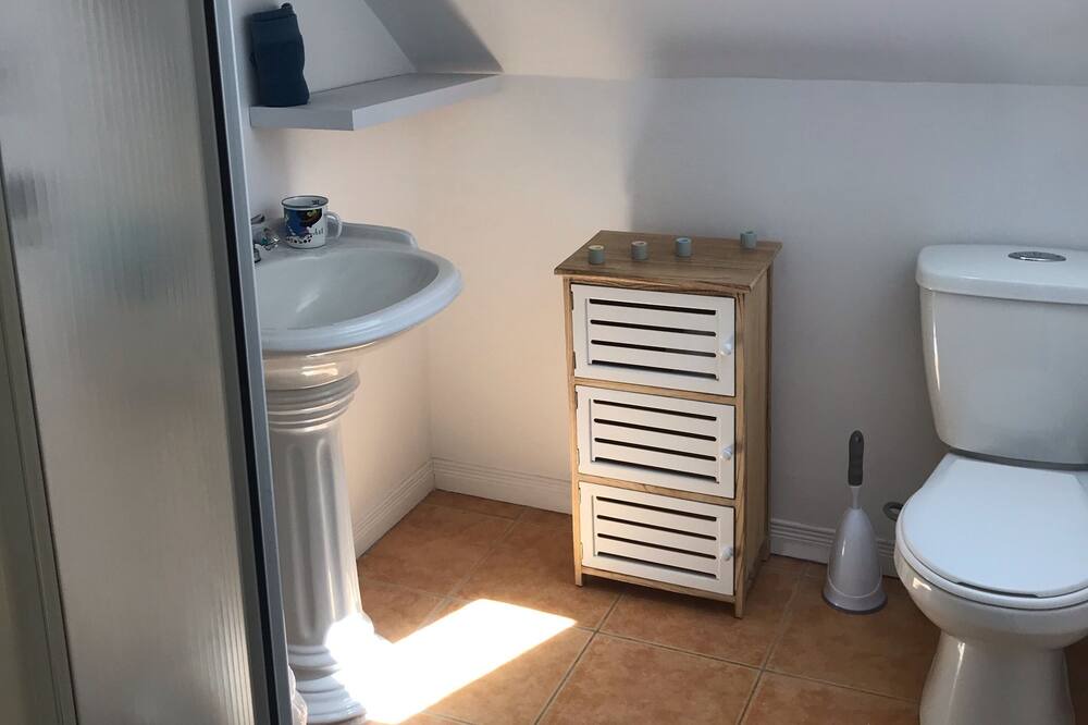 Photo of Bathroom in Saint-Jean-des-Piles
