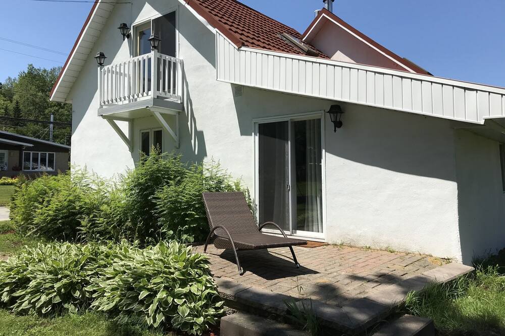 Photo of Outdoor in Saint-Jean-des-Piles