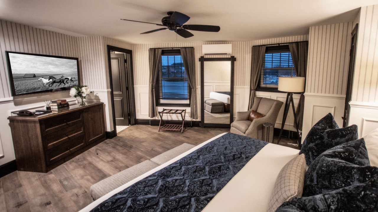 Photo of Bedroom in Williams Bay