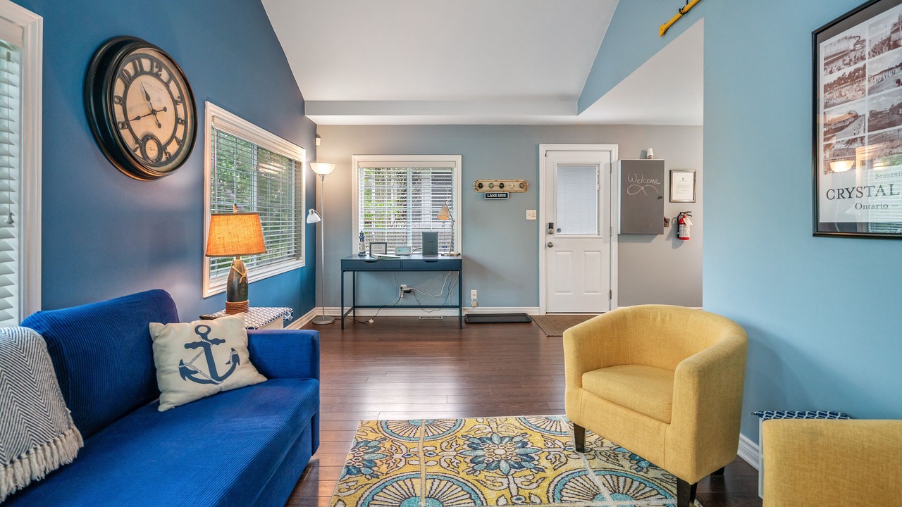 Photo of Livingroom in Crystal Beach