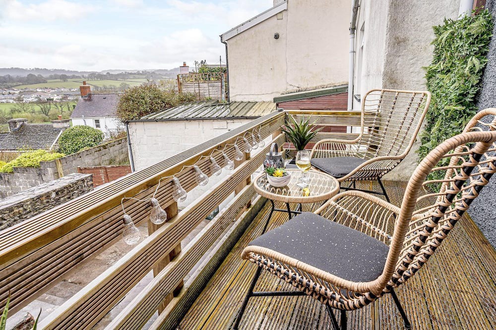 Photo of Patio Balcony in Pentrefelin